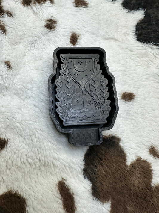 Hourglass Mold