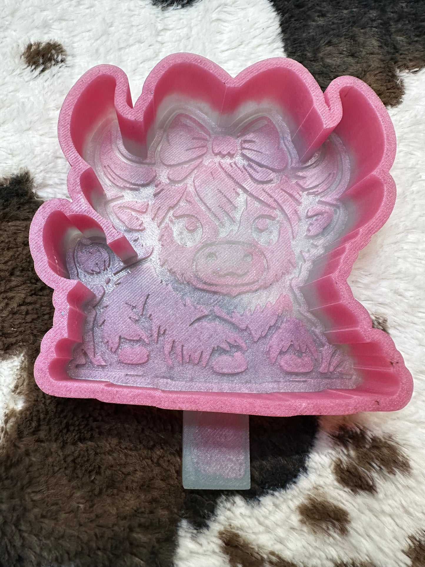 Cute Highland with Bow Mold