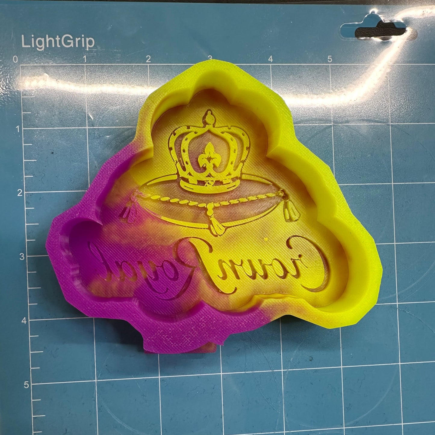 CROWN ROYAL - Large